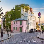 Charmant studio_ Champs-Élysées