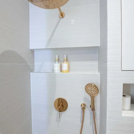 Appartamento Studio_ Champs-élysées